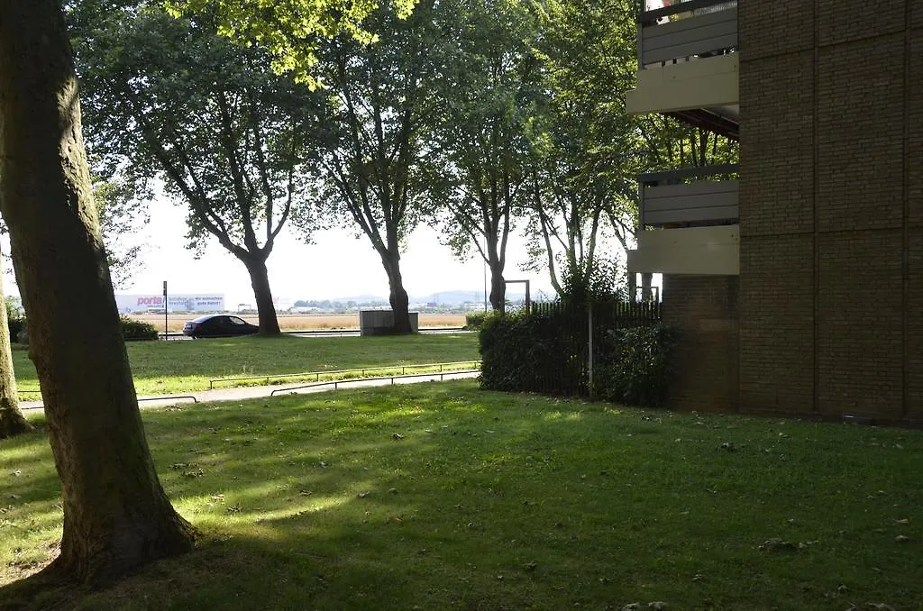 City Apartment Cologne-Weiden 0*, Colonia